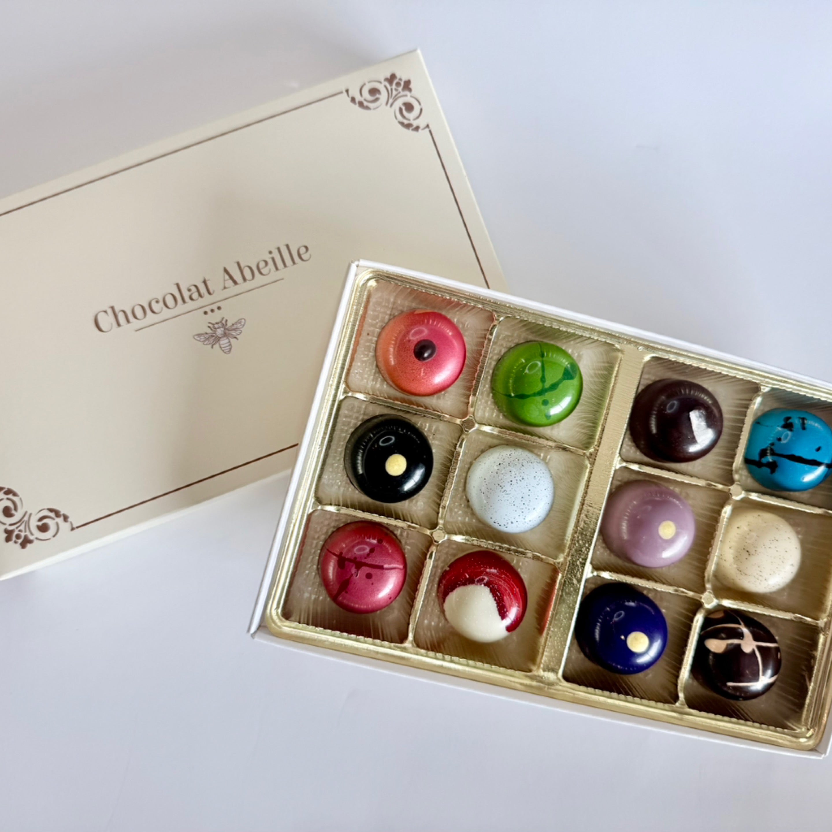 12 Piece Signature Collection Box | Chocolat Abeille
